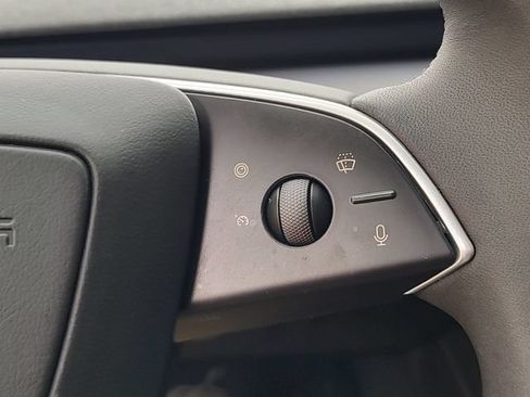 Used 2025 Tesla Model 3 RWD image 19