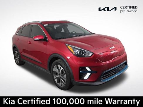 Certified 2022 Kia Niro EX FWD image 4