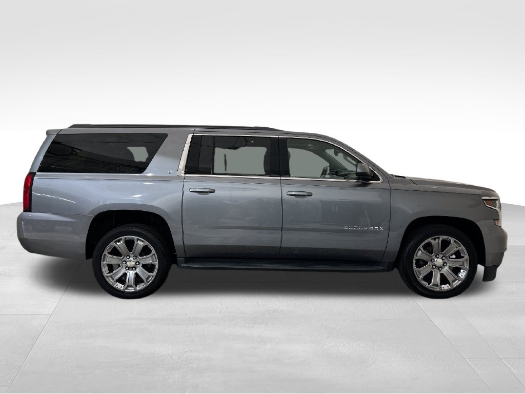 Used 2019 Chevrolet Suburban LT AWD/4WD image 6