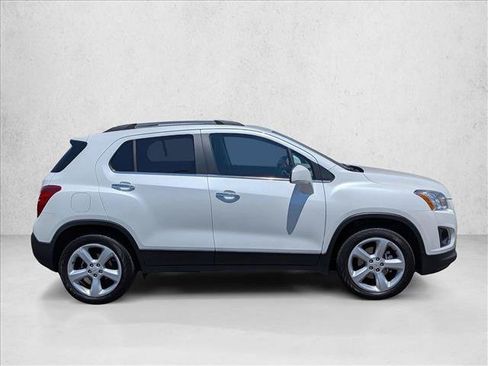 Used 2015 Chevrolet Trax LTZ w/ LPO, Protection Package AWD/4WD image 4