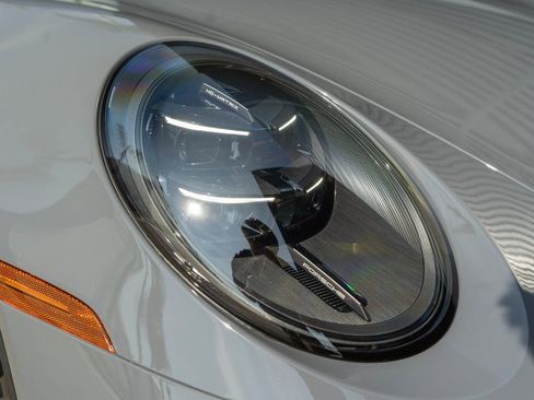 Used 2026 Porsche 911 GT3 RWD image 13