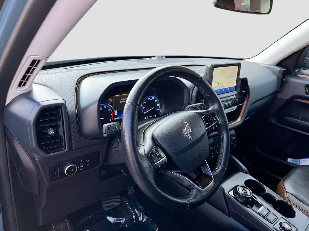 Used 2023 Ford Bronco Sport Outer Banks w/ Tech Package AWD/4WD image 9