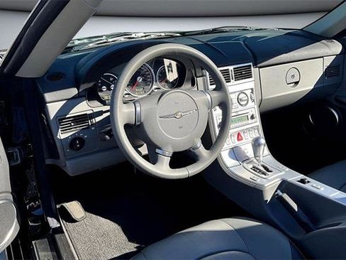 Used 2005 Chrysler Crossfire Limited image 13