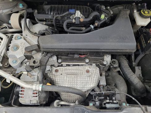Used 2018 Nissan Rogue S FWD image 30