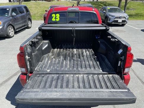 Used 2023 Toyota Tacoma SR AWD/4WD image 22