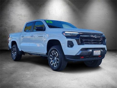 Used 2023 Chevrolet Colorado Z71 w/ Z71 Convenience Package 2 image 2