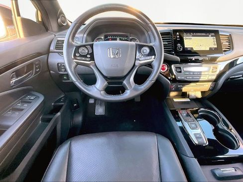 Used 2022 Honda Pilot Black Edition image 9