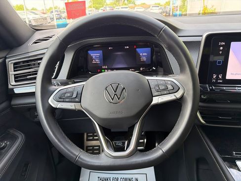 Used 2025 Volkswagen Atlas Cross Sport SEL R-Line AWD/4WD image 33