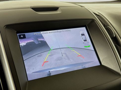 Used 2019 Ford Edge SEL w/ Equipment Group 201A image 14