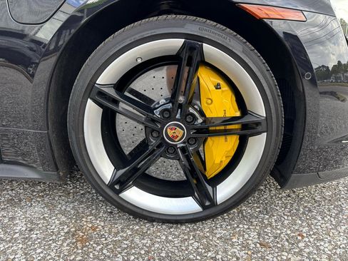 Used 2020 Porsche Taycan Turbo S image 30