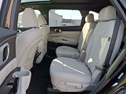 New 2026 Kia Sorento SX Prestige AWD/4WD image 9
