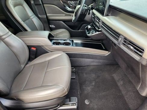 Used 2023 Lincoln Corsair FWD w/ Equipment Group 101A image 13