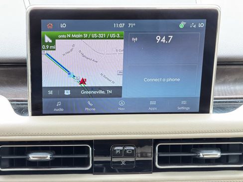 Used 2023 Lincoln Aviator Reserve w/ Equipment Group 201A RWD image 11