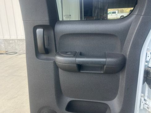 Used 2012 GMC Sierra 3500 SLE AWD/4WD image 17