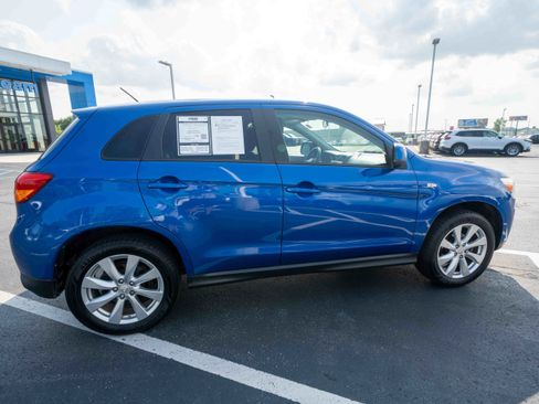 Used 2015 Mitsubishi Outlander Sport ES AWD/4WD image 6