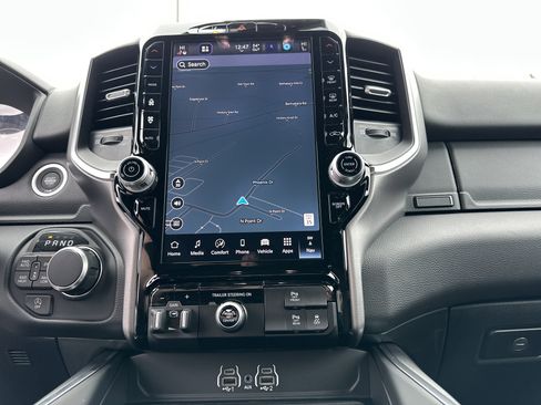 New 2026 RAM 1500 Big Horn AWD/4WD image 7