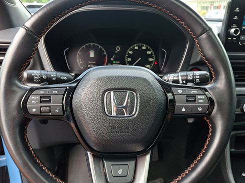 Certified 2024 Honda Pilot TrailSport image 25