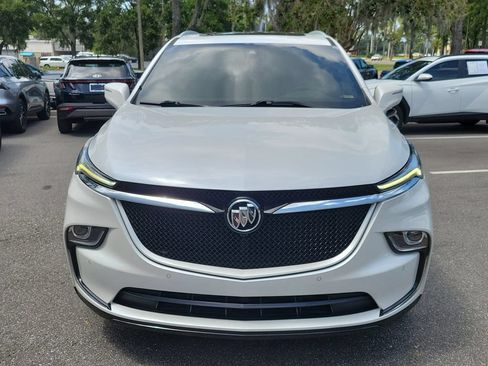 Used 2022 Buick Enclave Essence w/ Experience Buick Package FWD image 12