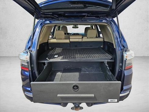 Used 2015 Toyota 4Runner Limited AWD/4WD image 11