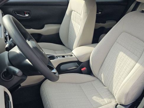 New 2026 Honda HR-V LX image 13
