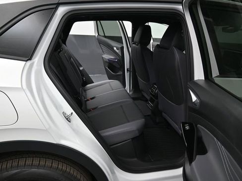 New 2025 Volkswagen ID.4 Pro S image 13