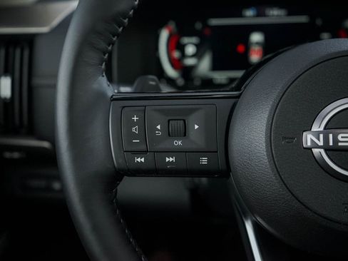 New 2025 Nissan Pathfinder Platinum image 22