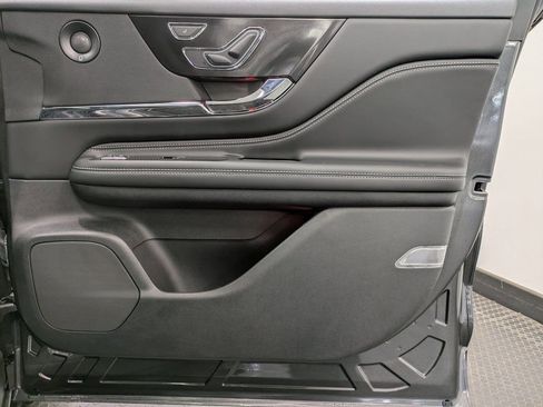 Used 2020 Lincoln Corsair Reserve w/ Elements Package image 27