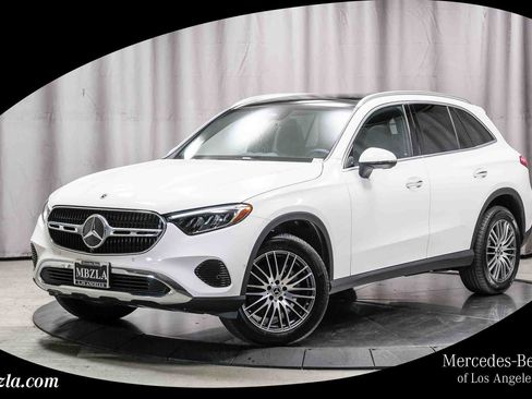 Certified 2026 Mercedes-Benz GLC 300 image 1