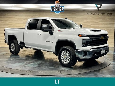Used 2025 Chevrolet Silverado 2500 LT AWD/4WD image 1