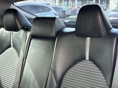 Used 2023 Toyota Camry SE image 25