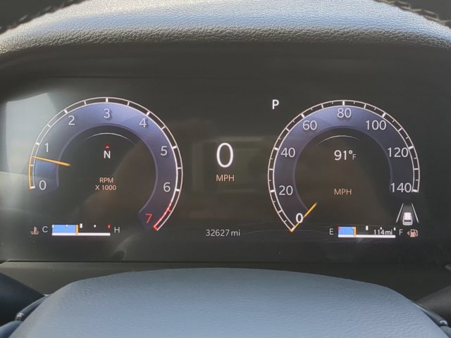 Certified 2025 Jeep Grand Cherokee Altitude AWD/4WD image 32