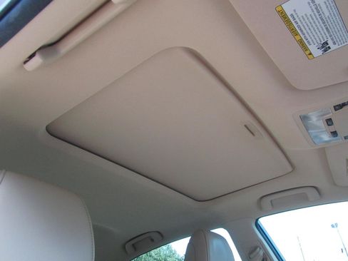 Used 2015 Toyota Avalon XLE Touring FWD image 23