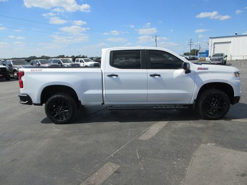 Certified 2024 Chevrolet Silverado 1500 LT Trail Boss w/ Convenience Package II AWD/4WD image 4