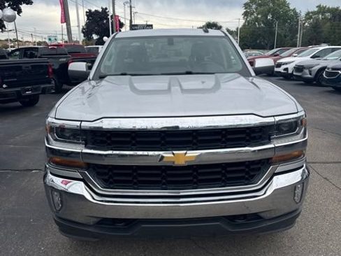 Used 2018 Chevrolet Silverado 1500 LT w/ All Star Edition AWD/4WD image 1
