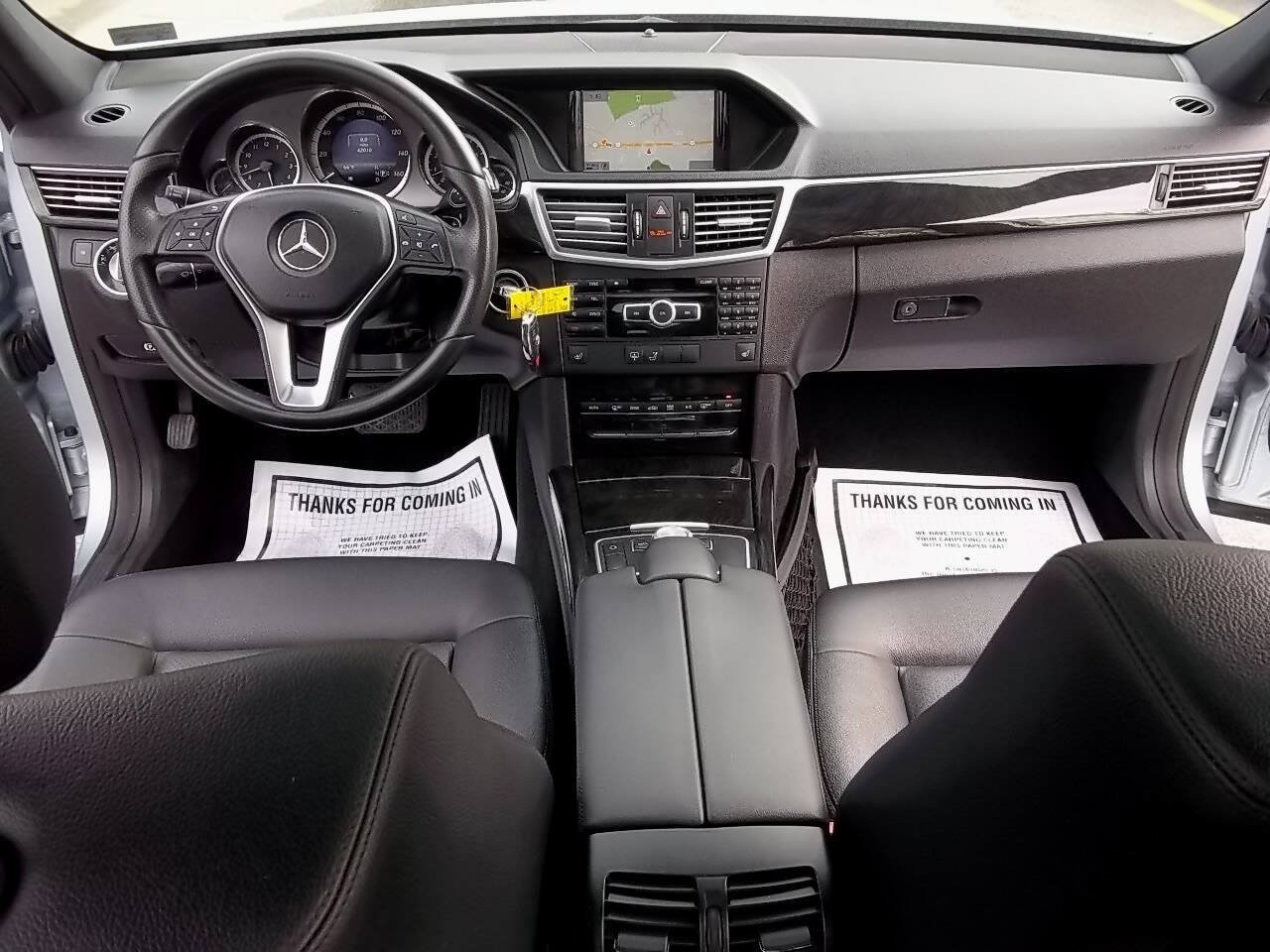 Used 2013 Mercedes-Benz E 350 4MATIC Sedan image 16
