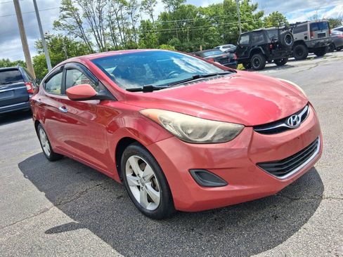 Used 2013 Hyundai Elantra GLS FWD image 3