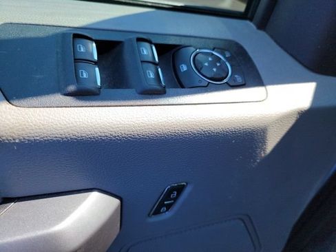 Used 2020 Ford F150 XLT w/ Equipment Group 302A Luxury AWD/4WD image 6