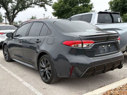 Used 2024 Toyota Corolla SE FWD image 7