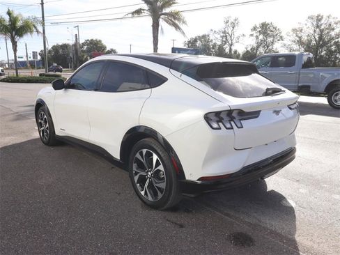 Used 2023 Ford Mustang Mach-E Premium image 5