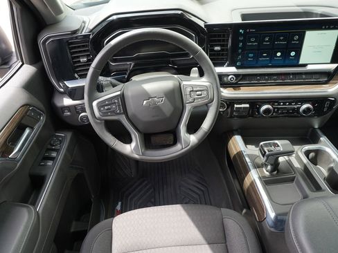 Used 2024 Chevrolet Silverado 1500 RST AWD/4WD image 20