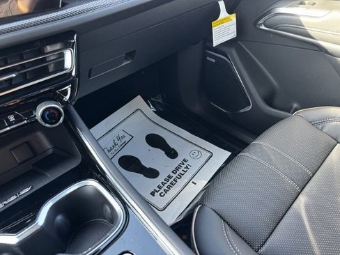 New 2026 Chevrolet Traverse High Country image 20