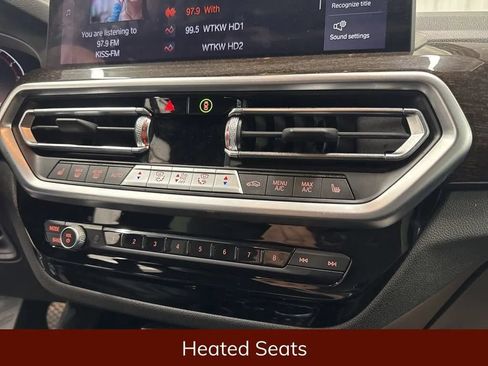 Used 2025 BMW X4 xDrive30i AWD/4WD image 15