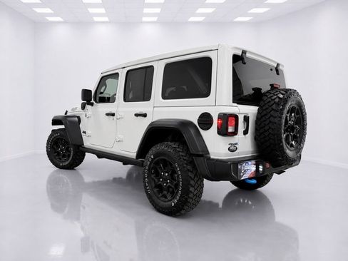 Used 2023 Jeep Wrangler Unlimited w/ Sun & Screen Package AWD/4WD image 7