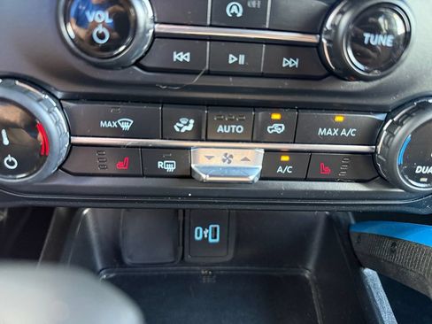 Used 2022 Ford Bronco Outer Banks AWD/4WD image 30