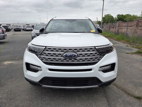 Used 2020 Ford Explorer Limited image 2