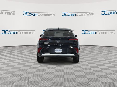 Used 2024 Buick Envista Sport Touring w/ Convenience I Package image 8