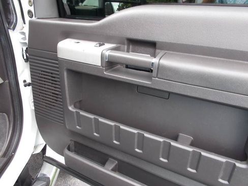 Used 2014 Ford F350 Lariat w/ Lariat Ultimate Package AWD/4WD image 25