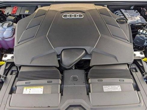 New 2025 Audi Q8 Prestige image 15