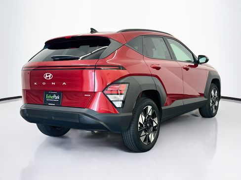 Used 2025 Hyundai Kona SEL AWD/4WD image 9