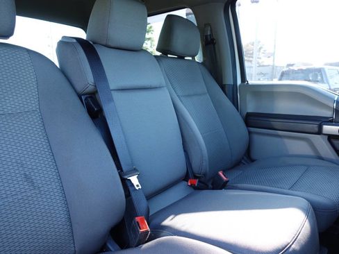 Used 2022 Ford F250 XLT w/ XLT Value Package image 32